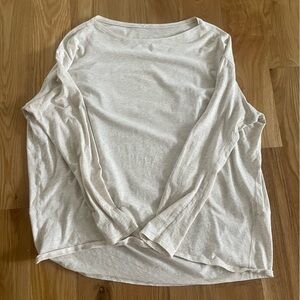 Lululemon Back In Action Size 8